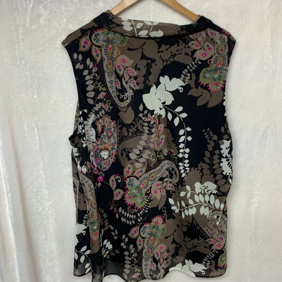 Cato Floral Sleeveless Blouse Women’s Plus 26W - Picture 8 of 8